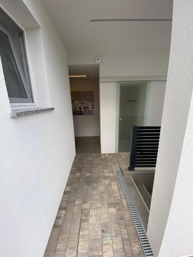 Apartmani Kumenat Биоград на Мору Екстериор снимка