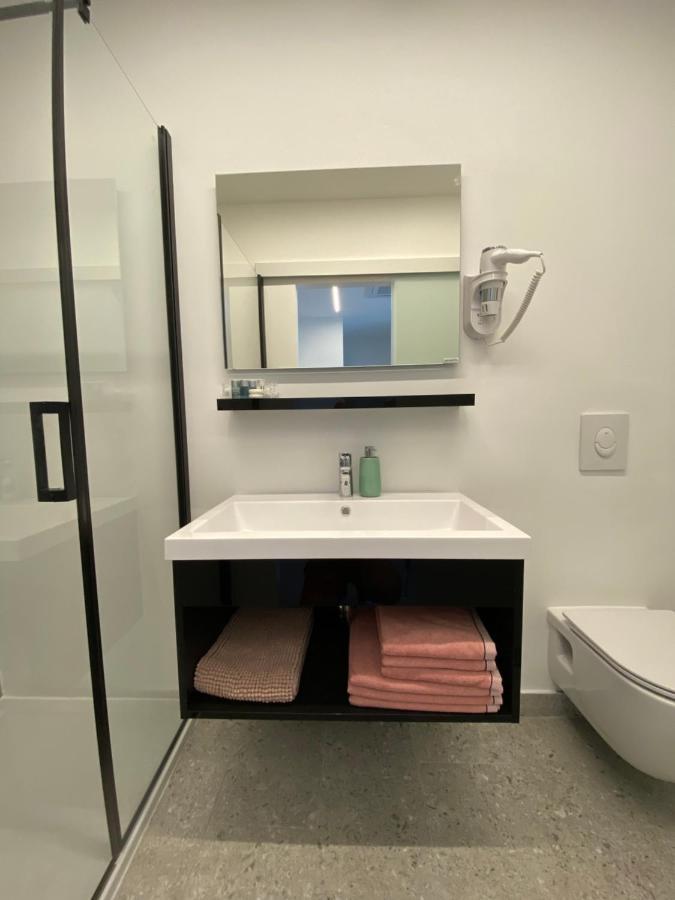 Apartmani Kumenat Биоград на Мору Екстериор снимка