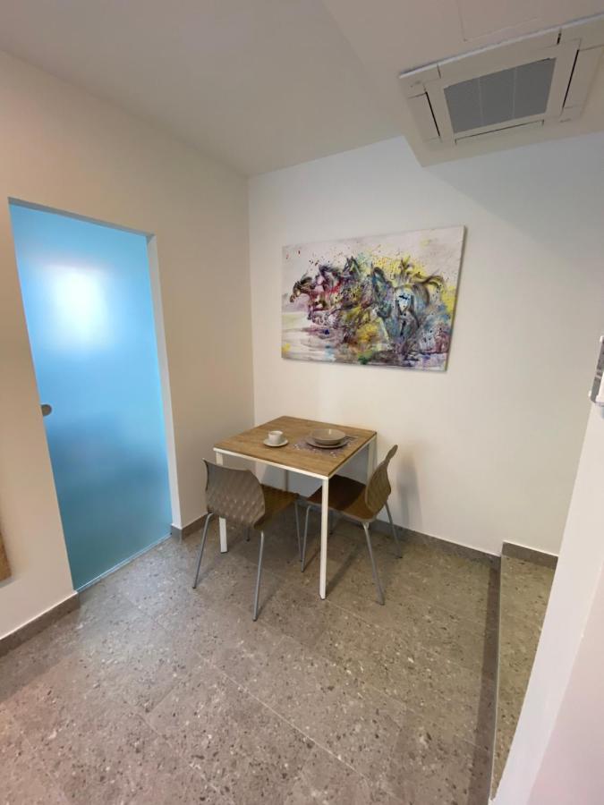 Apartmani Kumenat Биоград на Мору Екстериор снимка