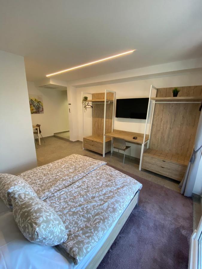 Apartmani Kumenat Биоград на Мору Екстериор снимка